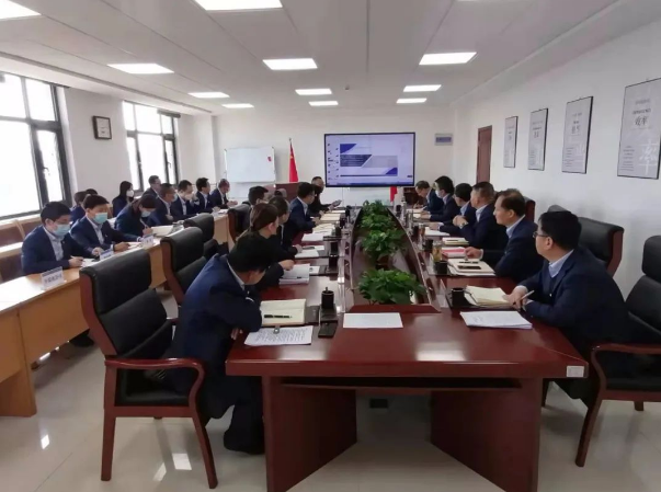 米兰官方网站-米兰MiLan(中国)
召开党委理论中心组集体学习会议(图2)