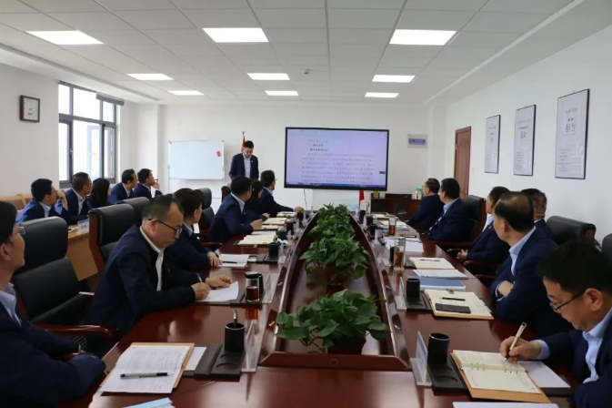 米兰官方网站-米兰MiLan(中国)
召开党委理论中心组集体学习会议(图2)