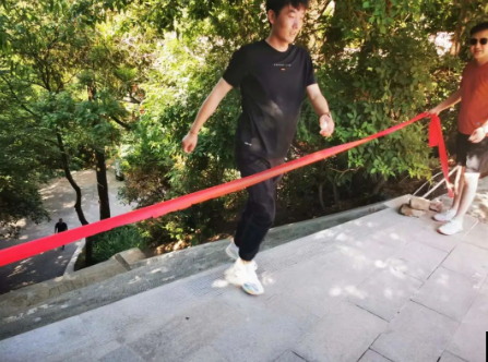 助力文旅市场 展示产投风采——米兰官方网站-米兰MiLan(中国)
组织开展员工登山比赛活动(图9)