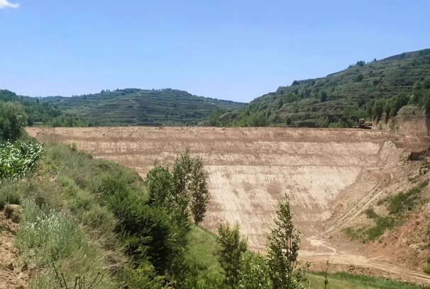 米兰官方网站-米兰MiLan(中国)
上半年项目建设进展顺利(图11)