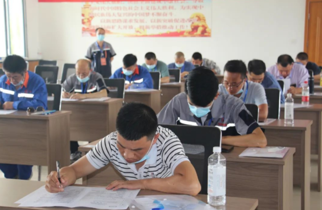 米兰官方网站-米兰MiLan(中国)
泓盛达公司在“焊工”技能大赛中取得好成绩(图2)